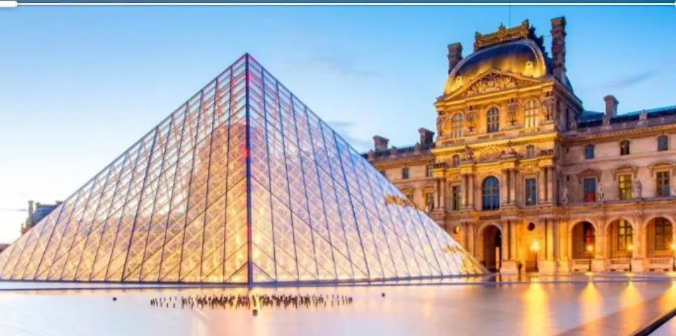 1st - Place Vendome - A Jewel * Parijs